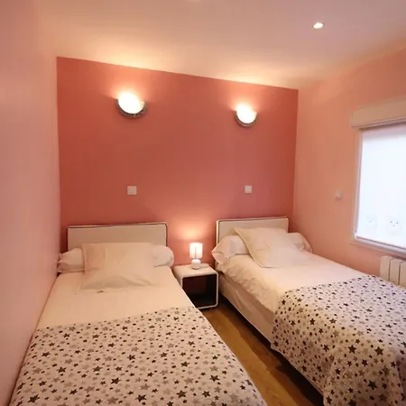 Lacapelle-viescamp, 3 Pieces, 4 Personnes - Fr-1-742-508 Nyaraló
